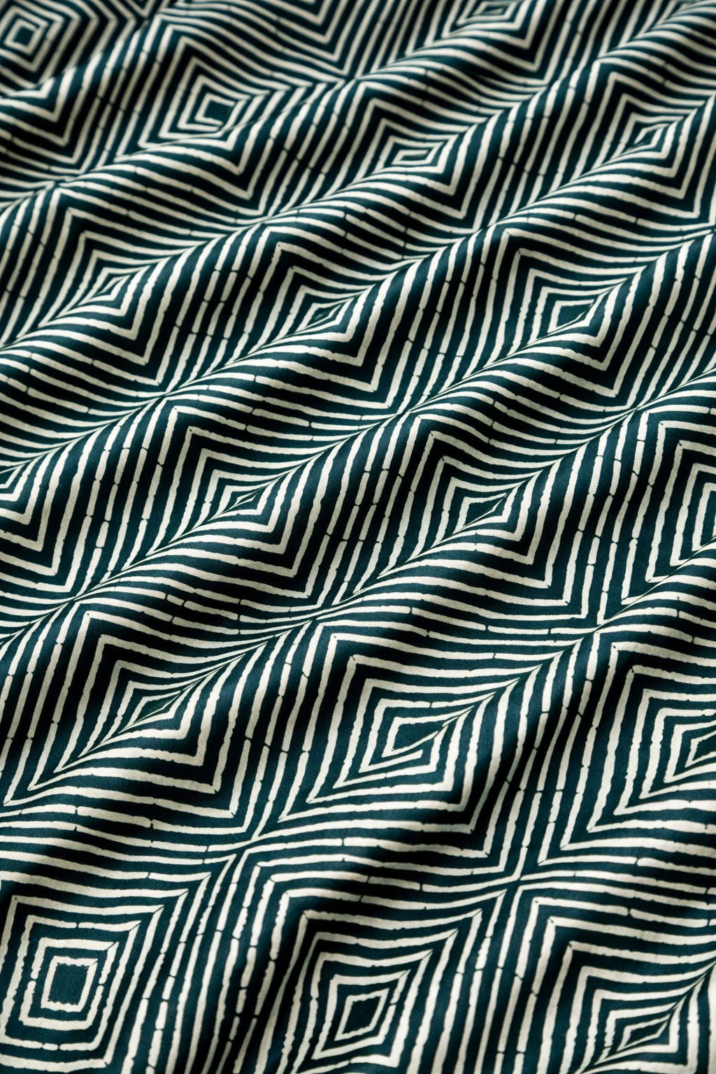 Concentric Loom - Satin Crepe