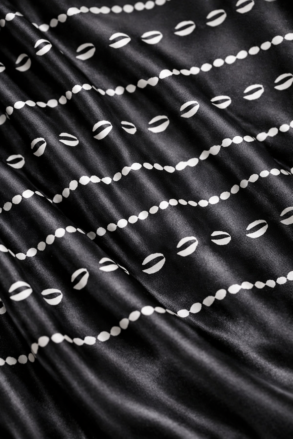 Monochrome Pulse - Satin